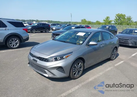 2024 Kia Forte Lxs из США, поврежденный, VIN 3KPF24AD8RE738503